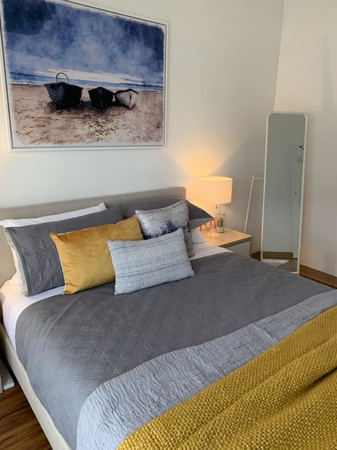 Sunshine Three - Accommodation Asia 25