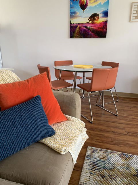 Sunshine Three - Accommodation Asia 10