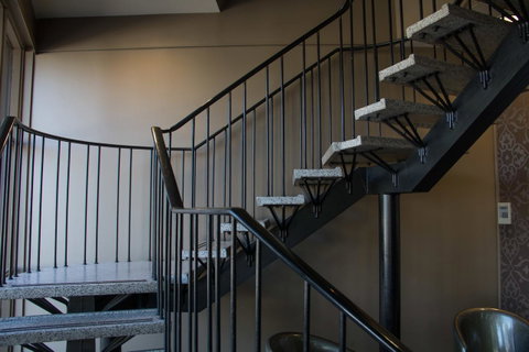 Lockleys Hotel - Accommodation Guide 2