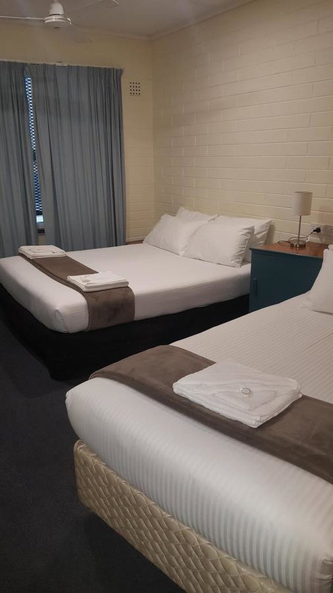 Lockleys Hotel - Accommodation Guide 7