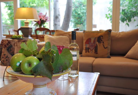 Athelney Cottage Bed And Breakfast - Accommodation Asia 7