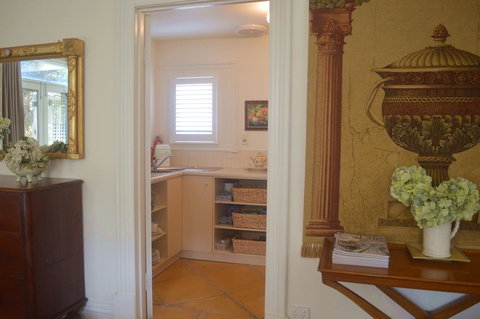 Athelney Cottage Bed And Breakfast - Accommodation Asia 24