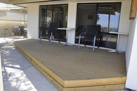 The Club House - Accommodation Asia 0
