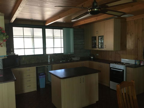 Shangri La Moonta Bay - Accommodation Asia 11
