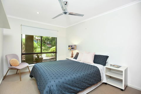 Red Door - Accommodation Asia 5