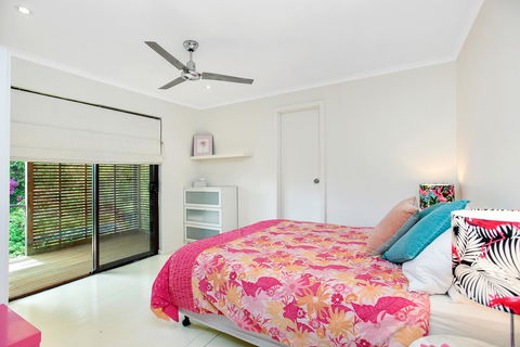 Red Door - Accommodation Asia 10