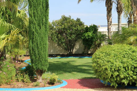 Renmark Motor Inn - Accommodation Asia 9