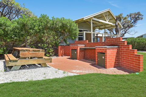 Casa Capri - Aldinga Beach - C21 SouthCoast Holidays - Accommodation Asia 13