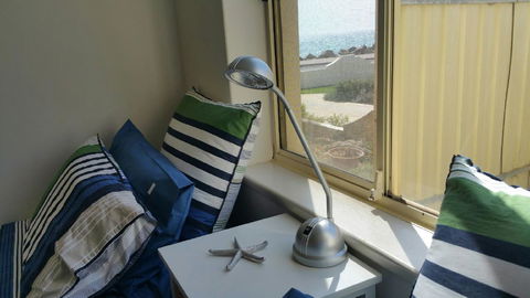Acaill Accommodation Esplanade Living Self Check-In Self Check-Out - Accommodation Guide 20