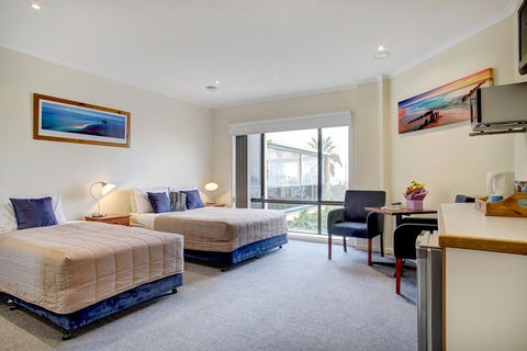 Navigators Motel & Diner - Accommodation Asia 6