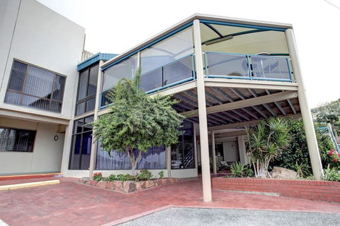 Navigators Motel & Diner - Accommodation Asia 13