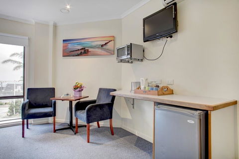 Navigators Motel & Diner - Accommodation Asia 7