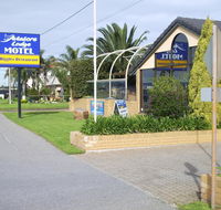 Aviators Lodge - Accommodation Asia