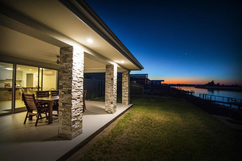 Brock's Base - Accommodation Asia 0