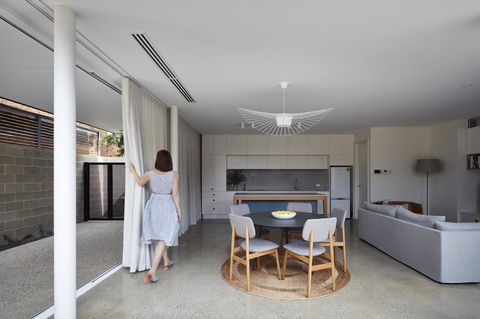 Swainson On Castle - Accommodation Asia 0