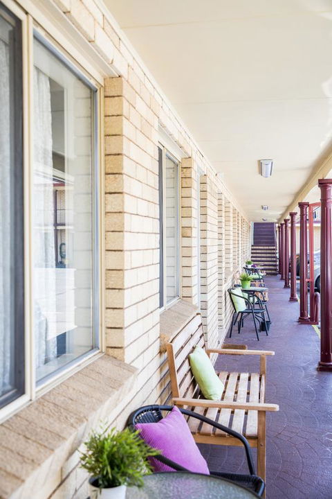 Lilac City Motor Inn & Steakhouse - Accommodation Asia 13