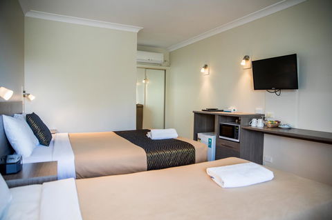 Lilac City Motor Inn & Steakhouse - Accommodation Asia 5