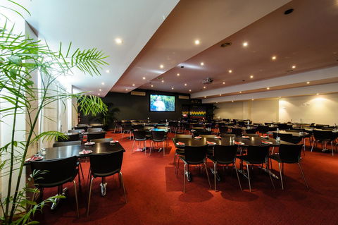The Anglers Inn - Accommodation Guide 13