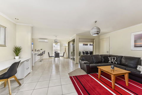 City Fringe Apartment - Accommodation Asia 0