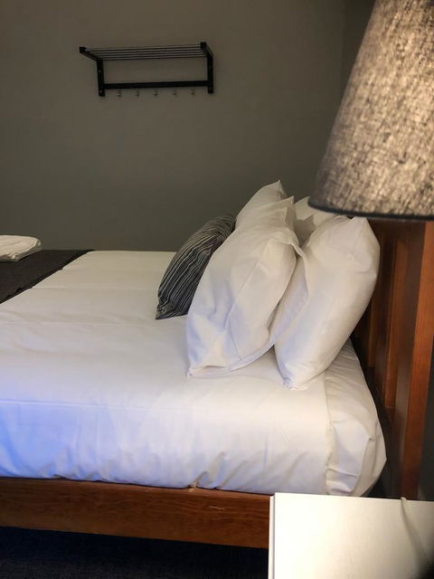 Cornwall Hotel - Accommodation Asia 9