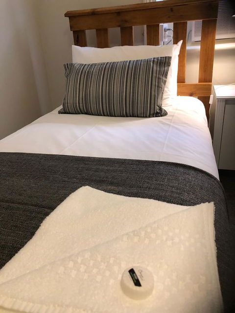 Cornwall Hotel - Accommodation Asia 11