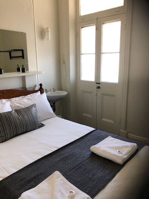 Cornwall Hotel - Accommodation Asia 7