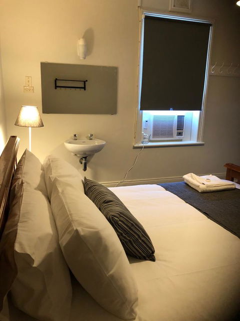 Cornwall Hotel - Accommodation Asia 5