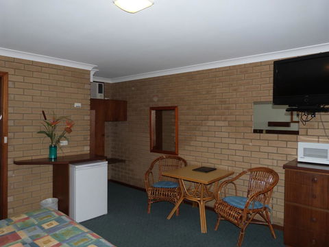 Wintersun Motel - Accommodation Asia 3