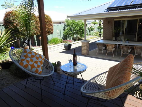 Sanctuary In The Valley - Accommodation Asia 19