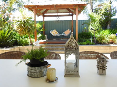 Sanctuary In The Valley - Accommodation Asia 25
