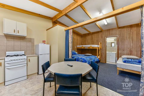 Millicent Hillview Caravan Park - Accommodation Asia 18
