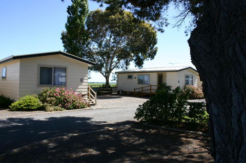 Millicent Hillview Caravan Park - Accommodation Asia 0