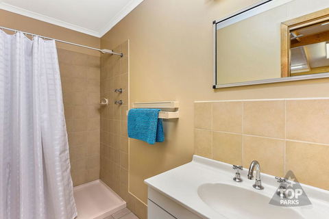 Millicent Hillview Caravan Park - Accommodation Asia 17