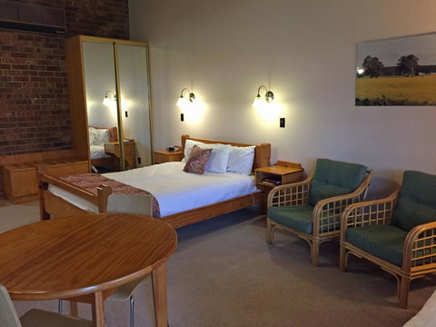 Coonawarra Place Motor Inn - Accommodation Asia 27