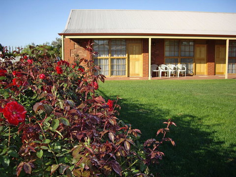 Coonawarra Place Motor Inn - Accommodation Asia 5