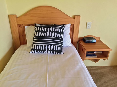 Coonawarra Place Motor Inn - Accommodation Asia 43