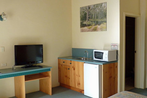 Coonawarra Place Motor Inn - Accommodation Asia 16