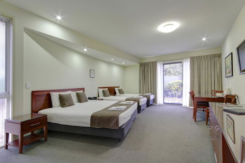 Strath Motel - Accommodation Asia 10