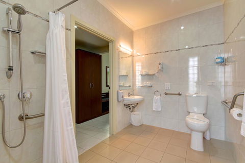 Strath Motel - Accommodation Asia 12