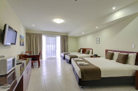 Strath Motel - Accommodation Asia 13