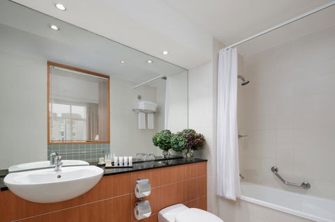 Rydges Newcastle - Accommodation Guide 14