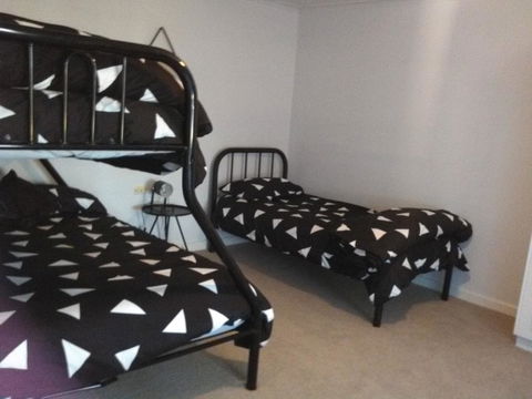 Hilltop Escape - Accommodation Asia 15