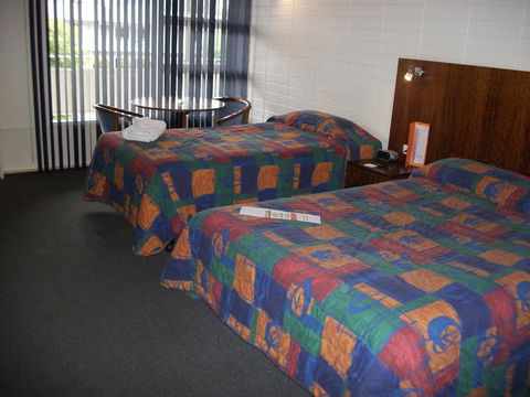 HotelMOTEL Adelaide - Accommodation Asia 4