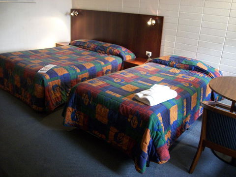 HotelMOTEL Adelaide - Accommodation Asia 7