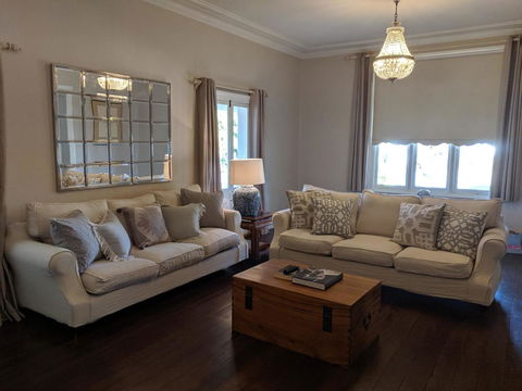 Belmore Cottage - Accommodation Asia 19