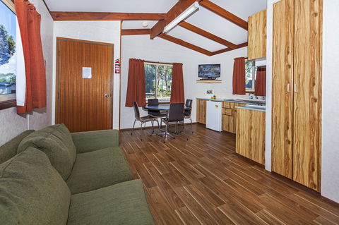 Echo Holiday Parks - Naracoorte - Accommodation Asia 36