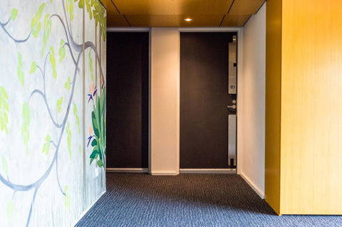 Modern 2 Bedroom+WIFI/Netflix/Parking+Great Views! - Accommodation Asia 14