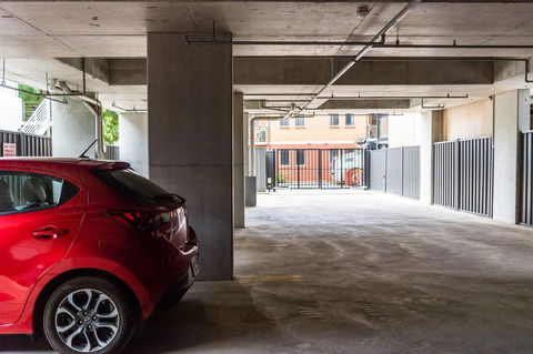 Modern 2 Bedroom+WIFI/Netflix/Parking+Great Views! - Accommodation Asia 19