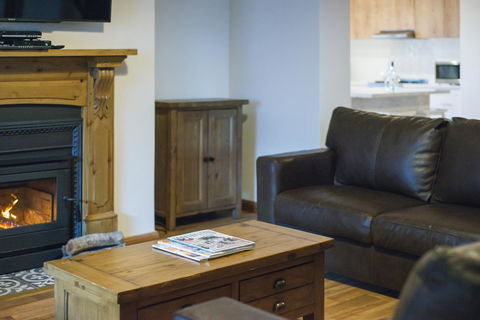 Flinders Bush Retreats - Accommodation Asia 21