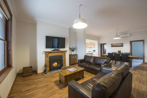 Flinders Bush Retreats - Accommodation Asia 22
